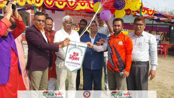 ভেড়ামারায় কফেজান নেছা ও হাজী নিয়ামত উল্লাহ মাধ্যমিক বিদ্যালয়ে বার্ষিক ক্রীড়া প্রতিযোগিতা পুরস্কার বিতরণী