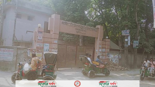 সড়কের ধুলাবালির দূষণে অতিষ্ঠ জনজীবন,চরম হুমকিতে জনস্বাস্থ্য