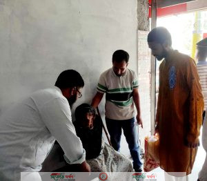 ভেড়ামারা অনলাইন প্রেসক্লাবের উদ্যোগে ঈদ উপহার সামগ্রী বিতরণ