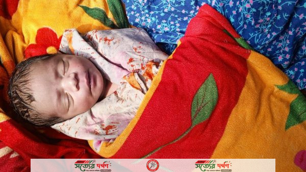 ঝিকরগাছায় নবজাতক উদ্ধার