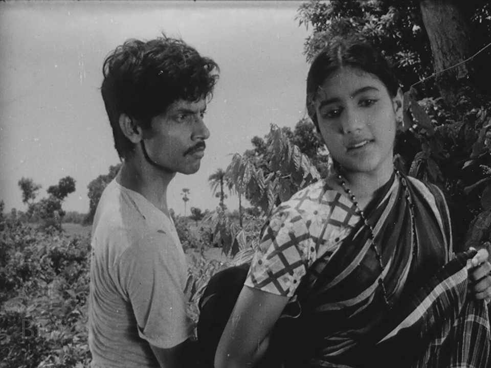 সুভাষ দত্তের সুতরাং: স্বাধীনতা–উত্তর সমাজবাস্তবতার এক চলচ্চিত্রভাষ্য