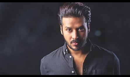 আলো-ছায়ার পর্দায় নিরব হোসেন: জনপ্রিয় মডেল থেকে চলচ্চিত্র নায়ক