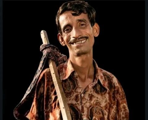 কৌতুক অভিনেতা রবিউল আলমের জন্মদিন: বাংলা চলচ্চিত্রের হাসির এক অবিস্মরণীয় মুখ