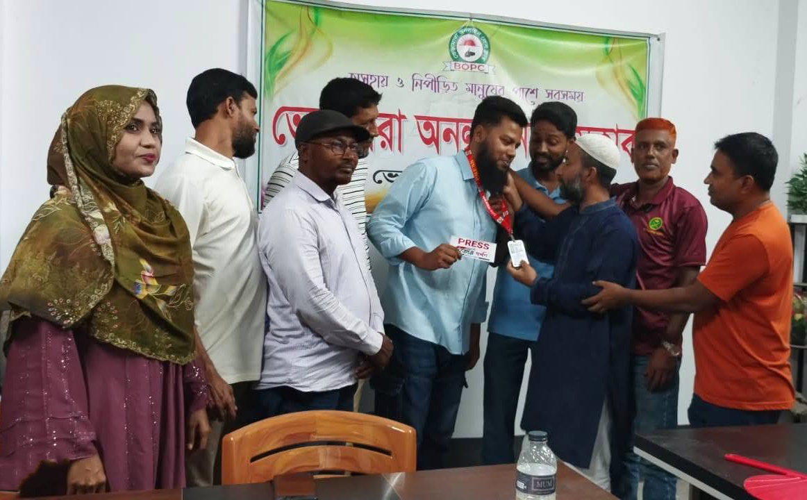 দৈনিক সত্যের দর্পন পত্রিকার ভ্রাম্যমাণ প্রতিনিধি হিসেবে কার্ড পেলেন কে. এম. সাকিব আহমেদ